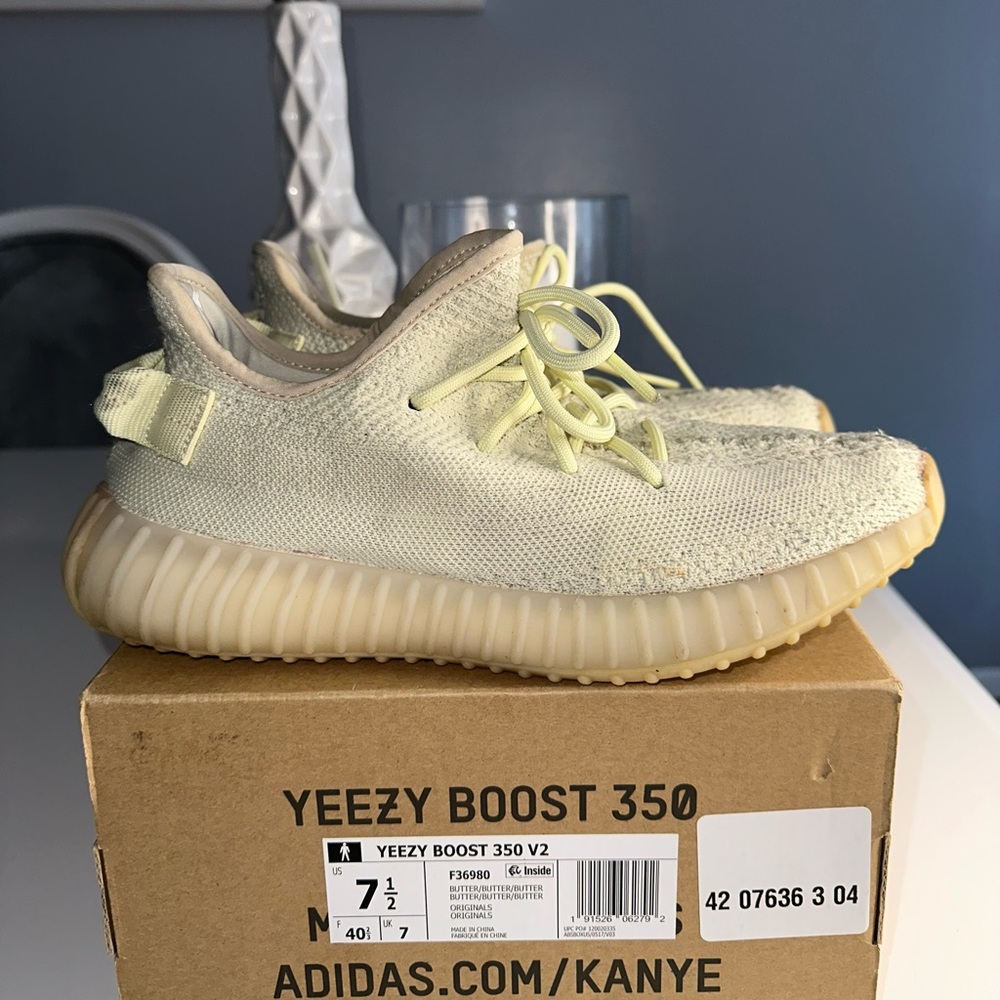 Yeezy 350 “BUTTER”